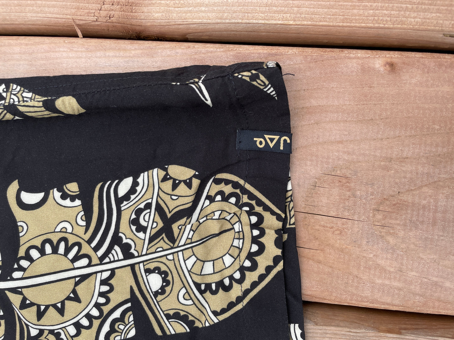 Gold Neechi Feather Men's Shorts