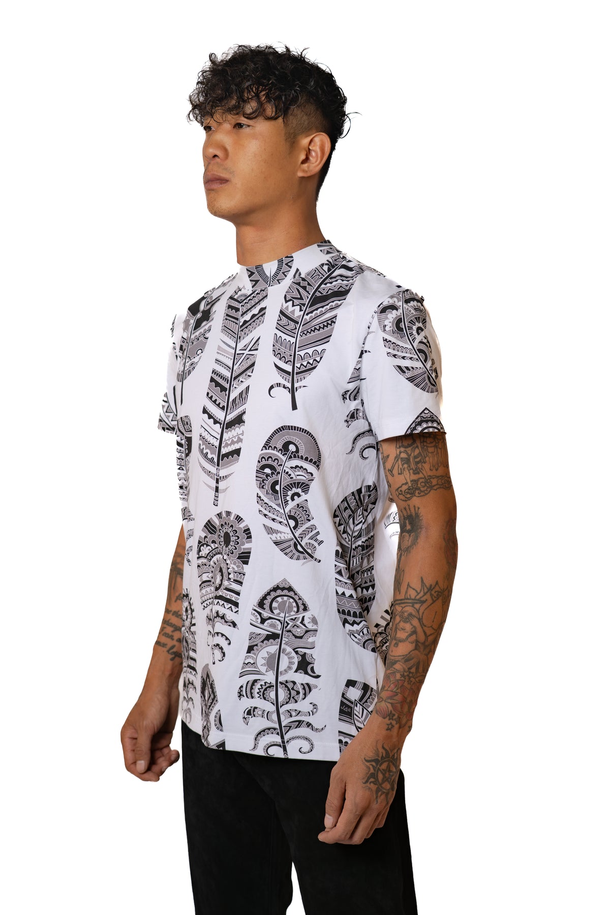 Neechi Feather Print Crewneck (Pre Order)